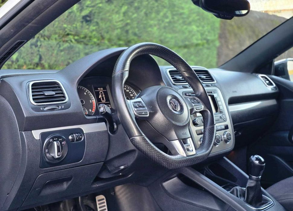 VOLKSWAGEN SCIROCCO R-LINE 2.0TDI 140CV "LOOK R"