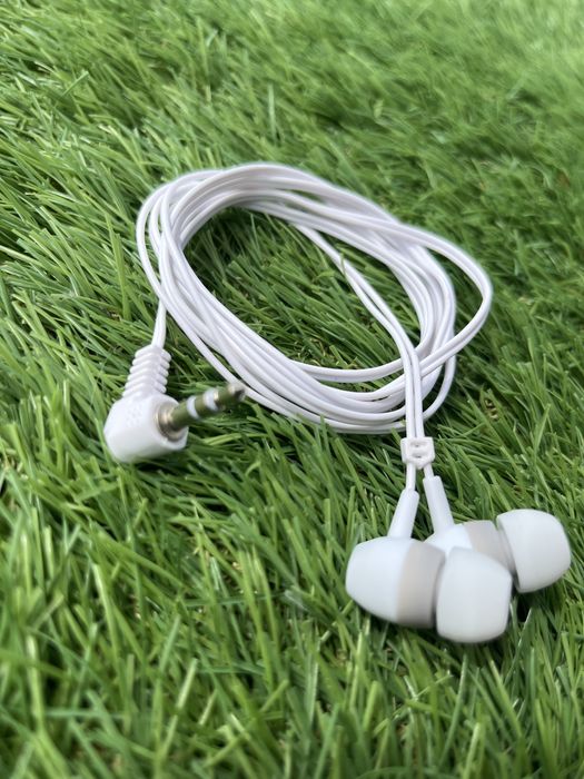 Auriculares Simplea com Fio Branco