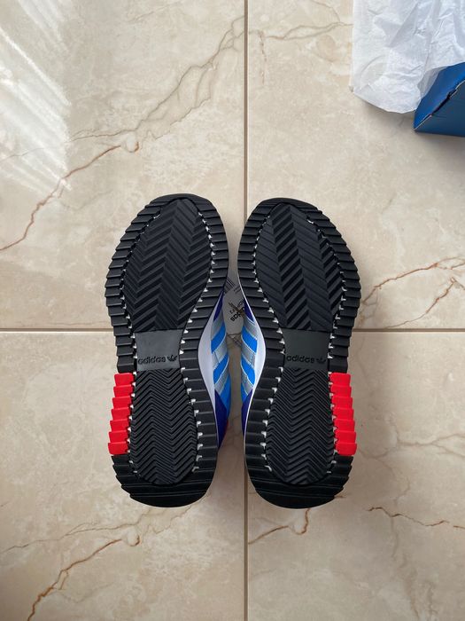 Adidas Retropy F2 (оригінал)