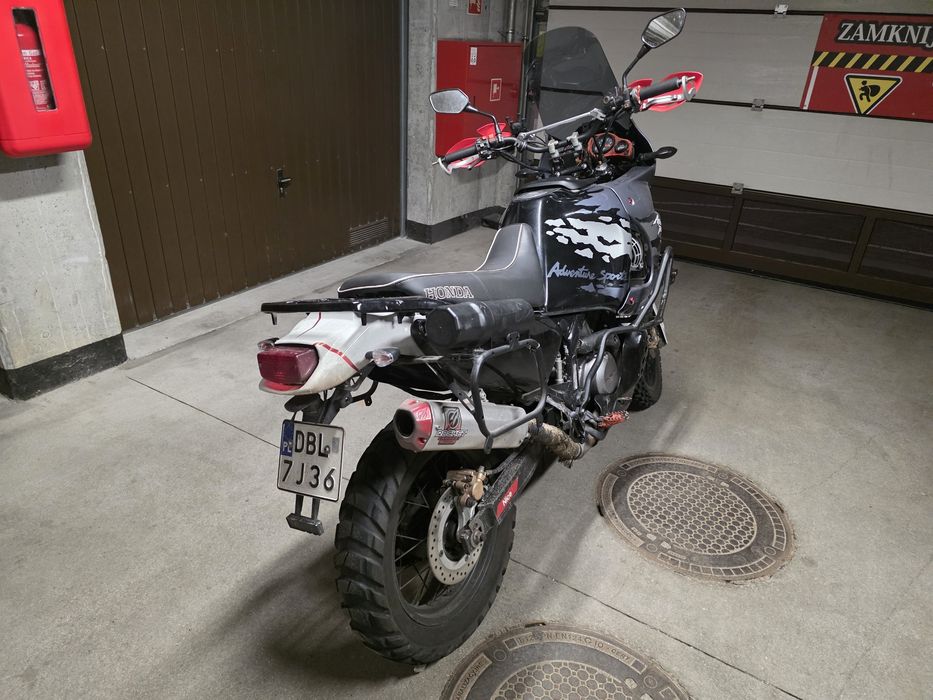 Honda africa 750 96 zamienie