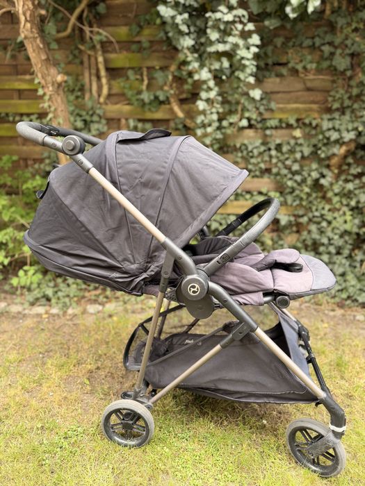 Cybex Melio lekki wózek spacerowy obrotowe siedzisko folia moskitiera