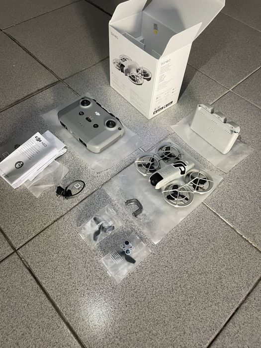 Dji neo fly more combo (kit completo)