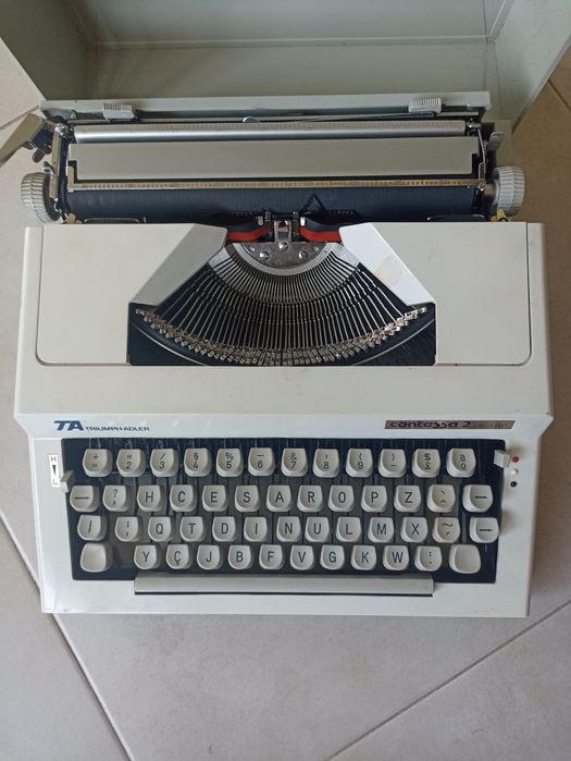 Máquina de escrever