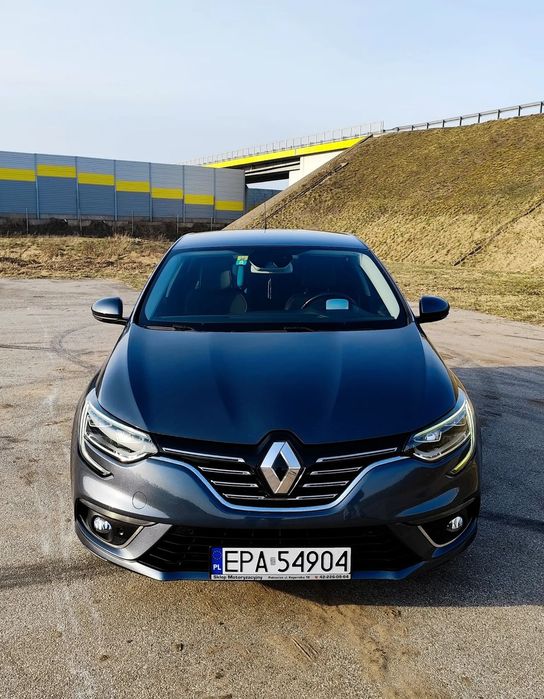 Renault Megane Bardzo bogate wyposażenie, LED, head up, masaż, bose