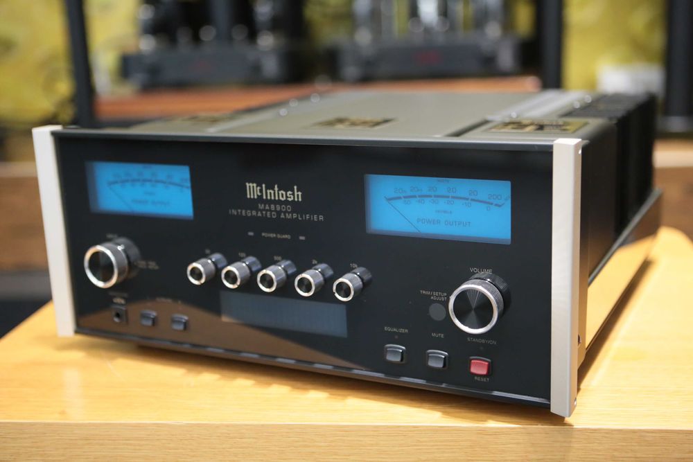 McIntosh Ma-8900 wzmacniacz zintegrowany