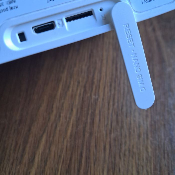 TCL LinkHub router HH63V1