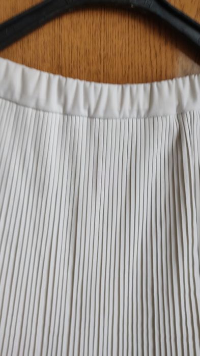 Biała spódnica plisowanka XS