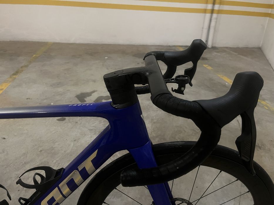 Giant propel advanced  1 + guiador integrado e potenciometro