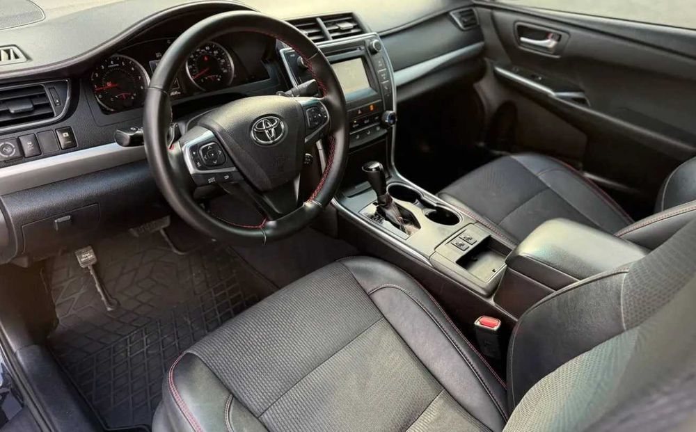 Аренда авто гібрид Prius Camry автомат оренда 4500грн Джета Fusion