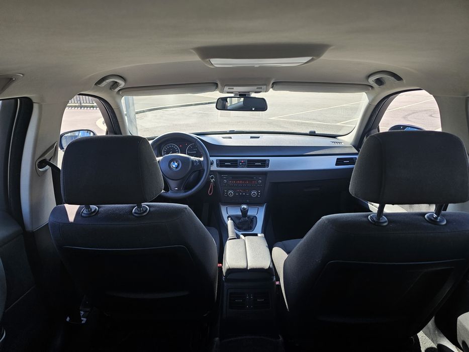 BMW 318d Touring
