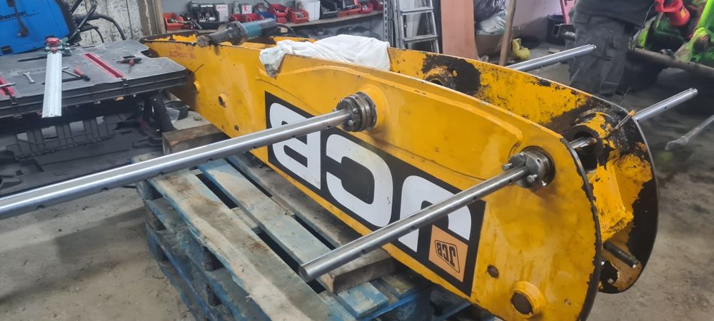 Tulejowanie wytaczanie regeneracja naprawa rolnicze budowlane hds