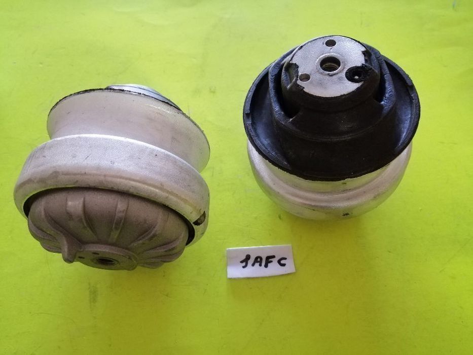 Par de apoio de motor Mercedes 190D W201 250D W124 NOVOS