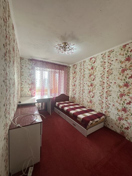 Продаж 4 кімнатної квартири ближня Київська