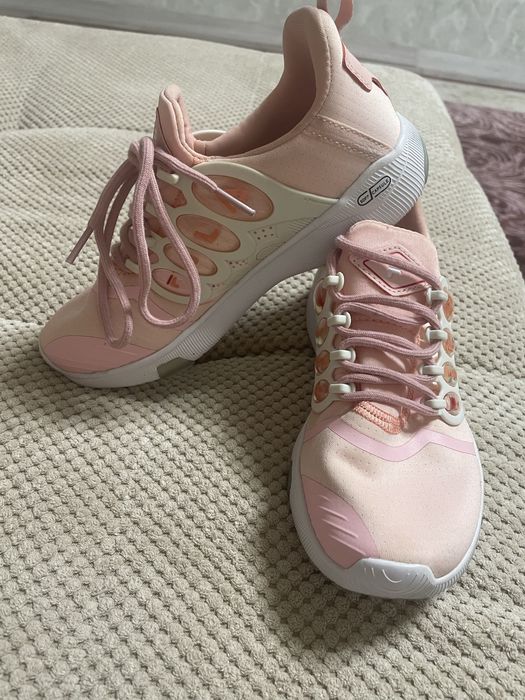 Кросівки Fila 22.5 см