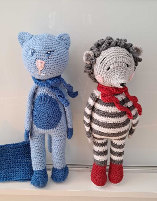 Kot i jeż szydełkowe maskotki amigurumi dla Pana Kuby