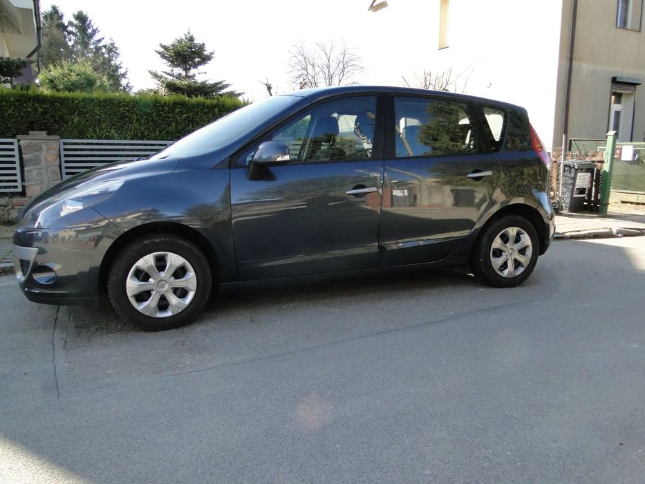 Renault Scenic 1.6 16V Expression Hak