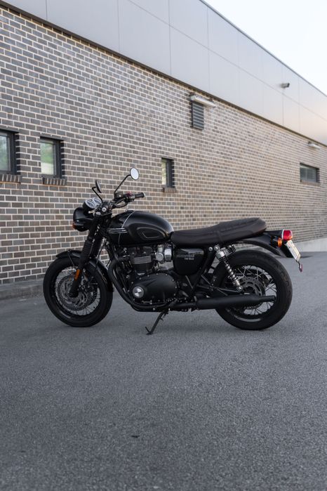 2022 Triumph Bonneville T120 Black Edition