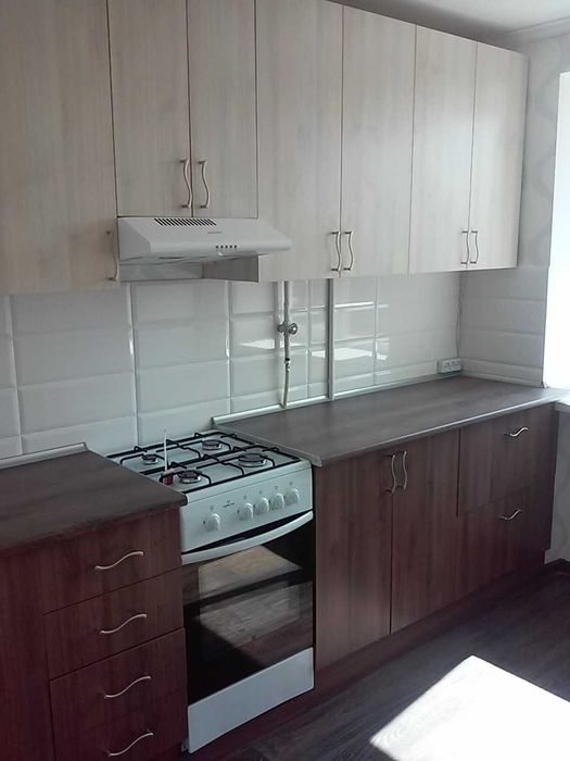 Здаю 1 кім кв Космонавтів ремонт, меблі, техніка