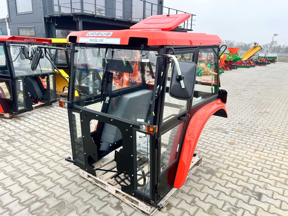 Kabina Ursus C360 C-360 C-330 C330 T-25 z błotnikami NAGLAK ---RATY---