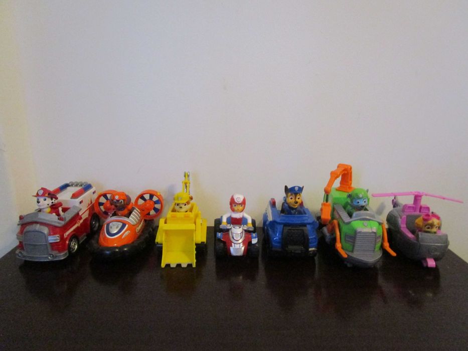 7 Veículos Básicos Grandes Originais (versões Delux) da Patrulha Pata