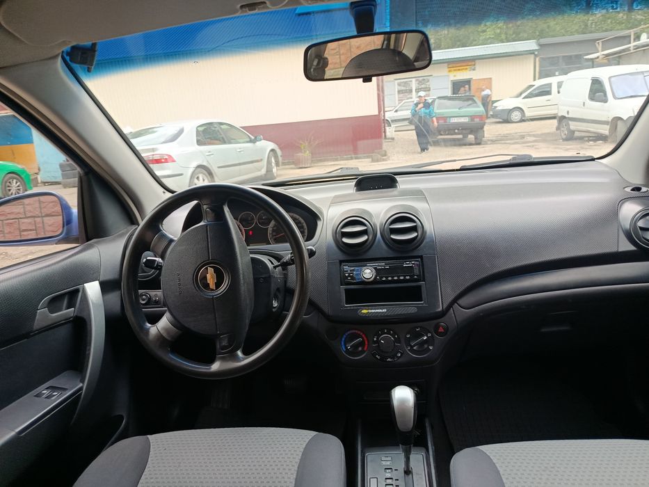Продам Шевролет Авео.