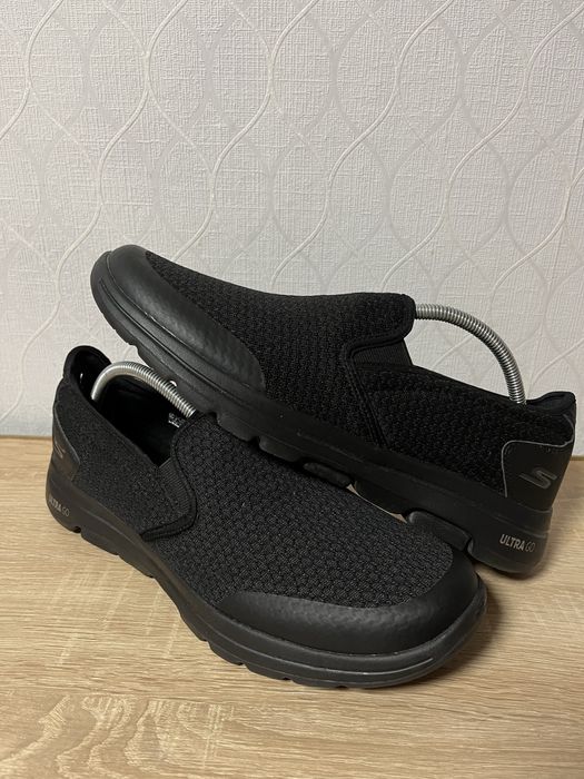Чоловічі кроссівки Skechers Go Walk 5 Apprize