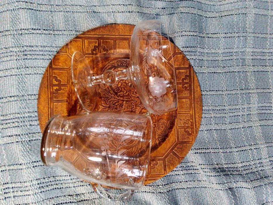 Ваза на ножке Кувшин под вино Винные бокалы-креманки Ликёрные бокалы