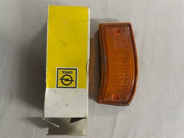 Emblema, O'ring e Farolim traseiro Opel