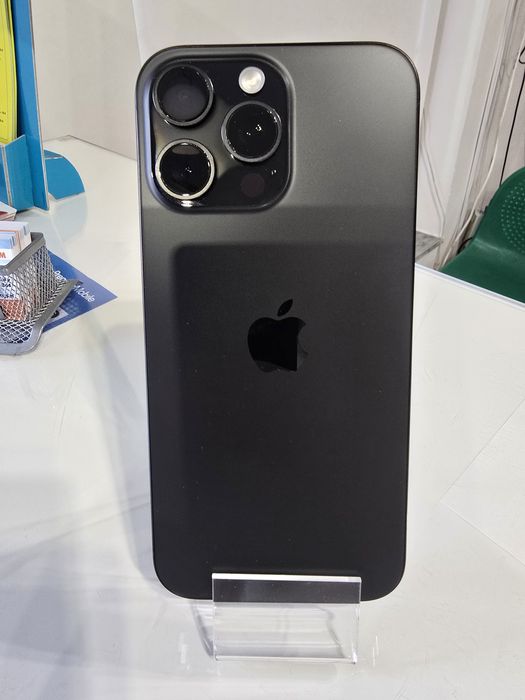 Smartfona IPhone 16 PRO MAX