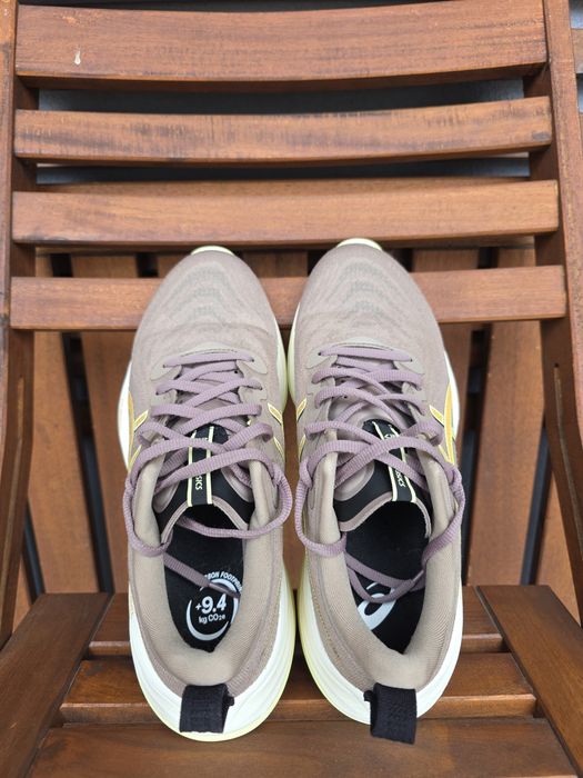 Asics Gel-Cumulus 27 41.5
