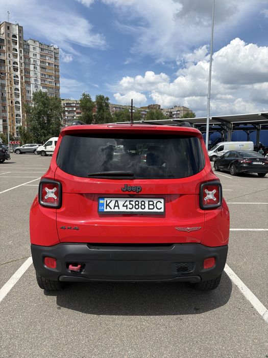 Jeep Renegade Trailhawk 2016, 2.4 бензин, 4x4