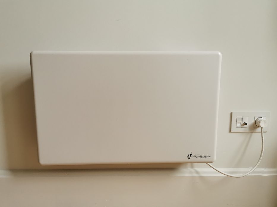 Radiador elétrico de parede Sanos 1500w