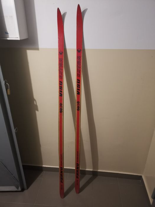 Drewniane, kolekcjonerskie narty biegowe USSR