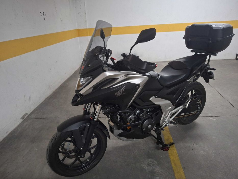 Honda NC750X como Nova. 40.000 Km
