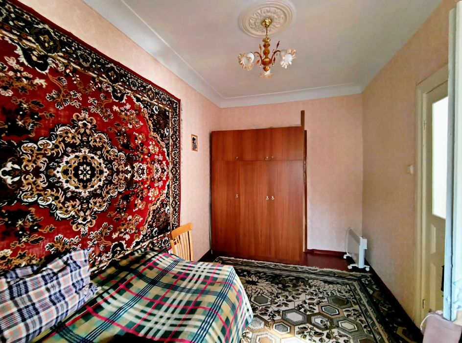 Півдому 62 м2 центр 1 Слобідська Ковальська газ санвузол великий двір