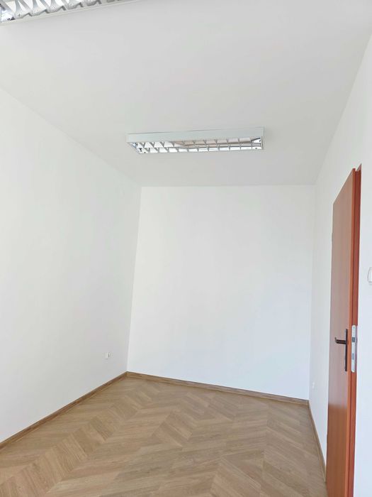 Lokal biurowo - usługowy centrum Bytomia  Moniuszki 26A