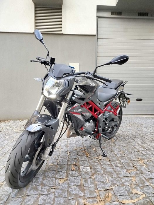 Benelli 125bn 2021