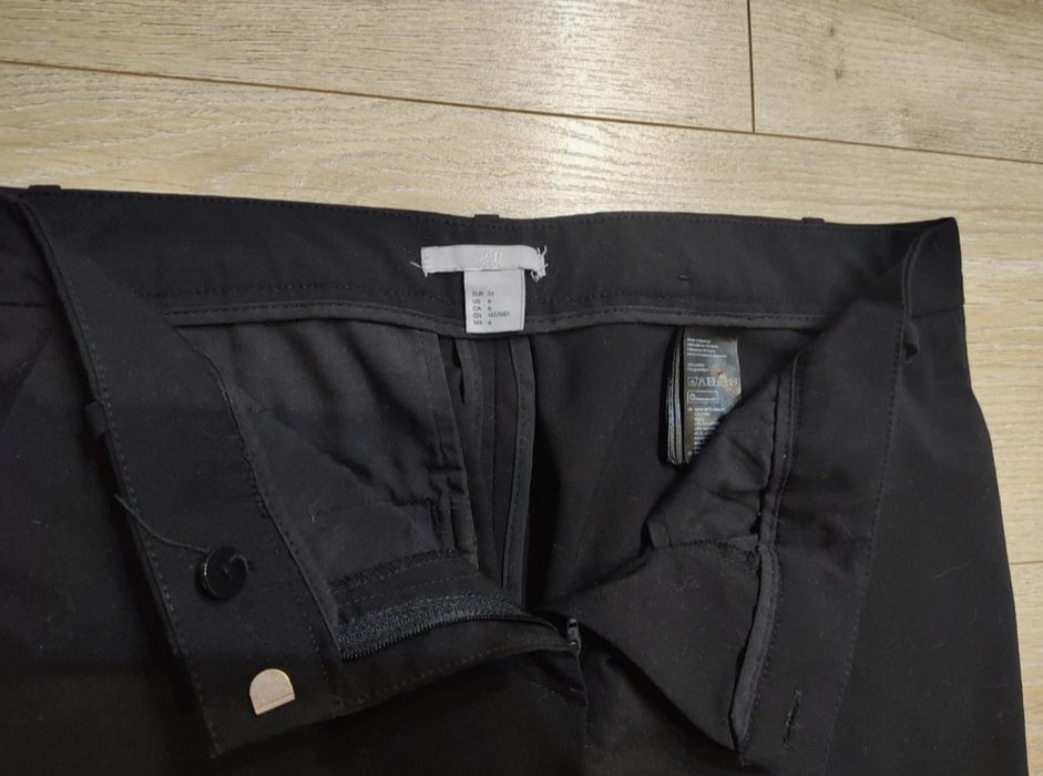Czarne klasyczne spodnie damskie H&M S