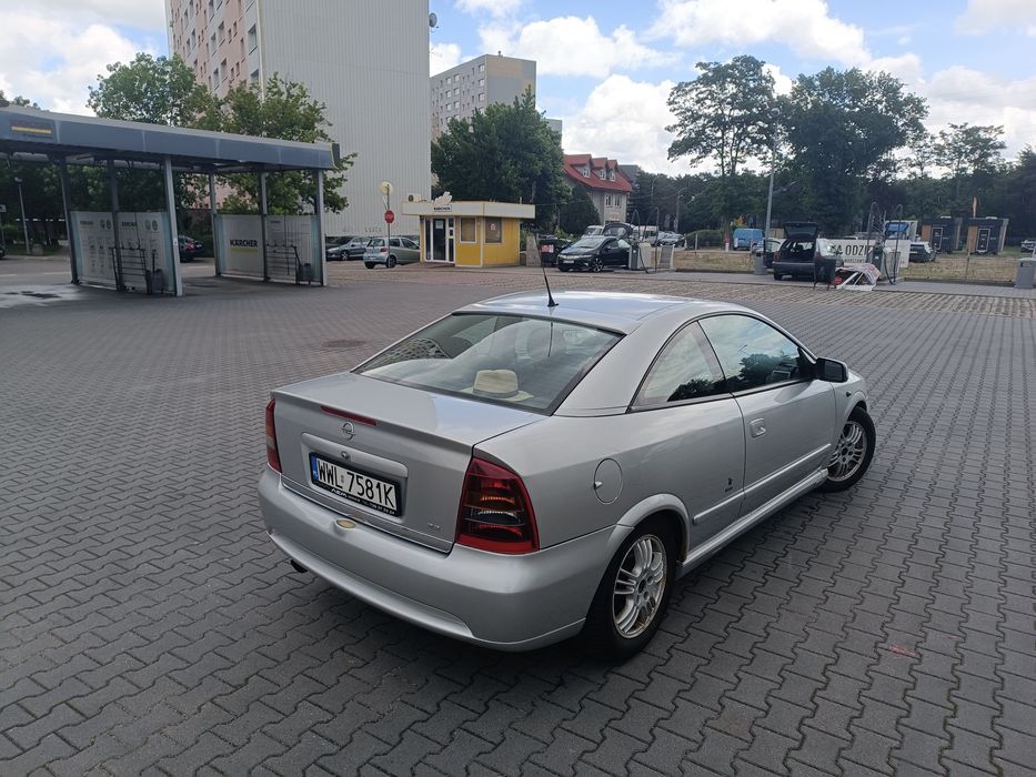 Opel astra bertone