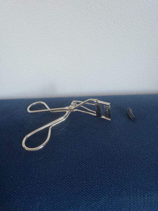 Mac zalotka mini Half Lash Curler