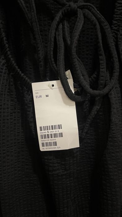 Чорна міді сукня, плаття hm М з відкритою спиною - на свято, заручини