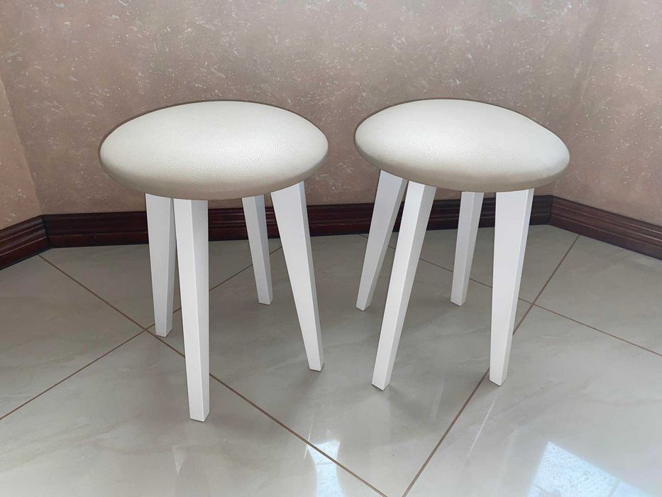 Taboret drewniany, Krzesło, Stołek od producenta