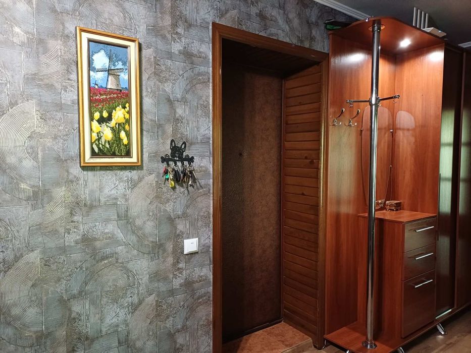 Продаж 2-К квартири неподалік Рівного