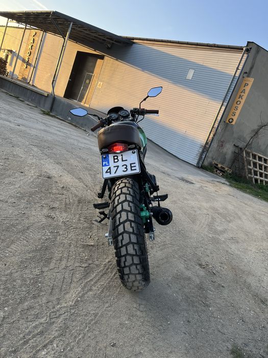 Suzuki GS500 Scrambler