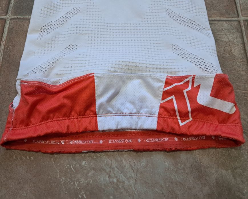 Футболка Compressport Trail Running Shirt V2 Man SS White