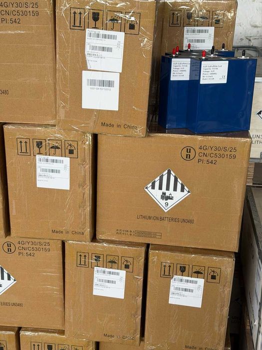 LiFePO4 315A 314А 280А Комірки 3.2V