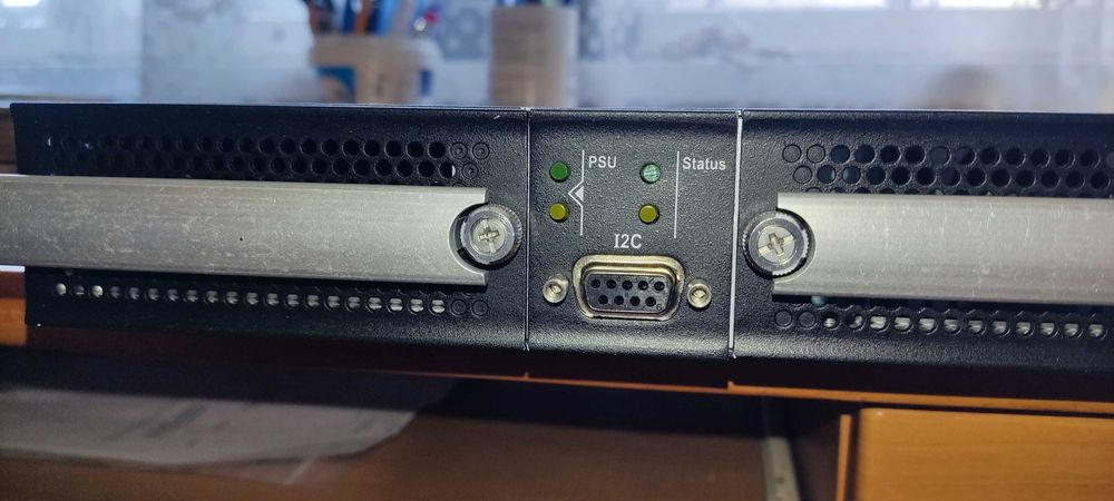 Przełącznik światłowodowy  SFP -  24-Portowy Infiniband  DDR