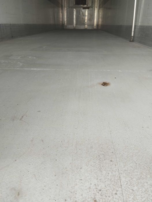 Напівпричеп . SCHMITZ Cargobyls