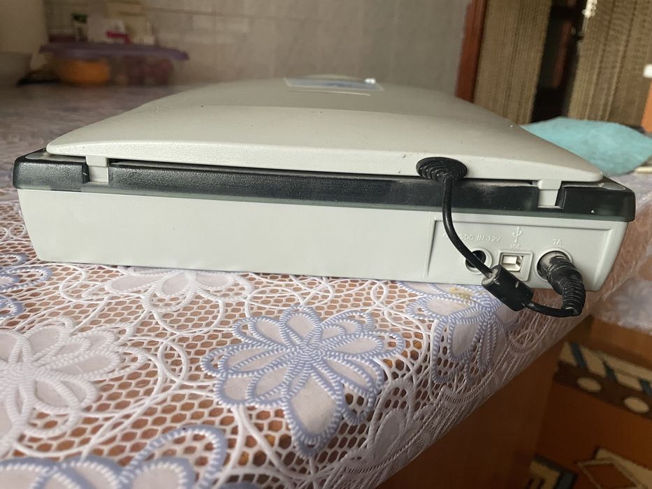 Продам сканер Mustek BearPaw 2448 TA Plus