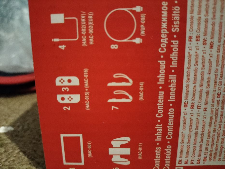 Nintendo Switch (comando azul e vermelho)64354256203010122